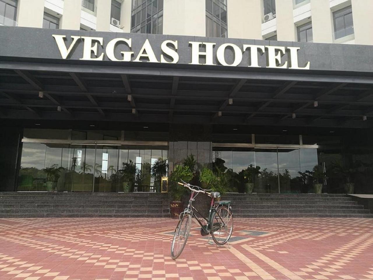 Vegas Hotel - Nay Pyi Taw Naypyidaw Extérieur photo