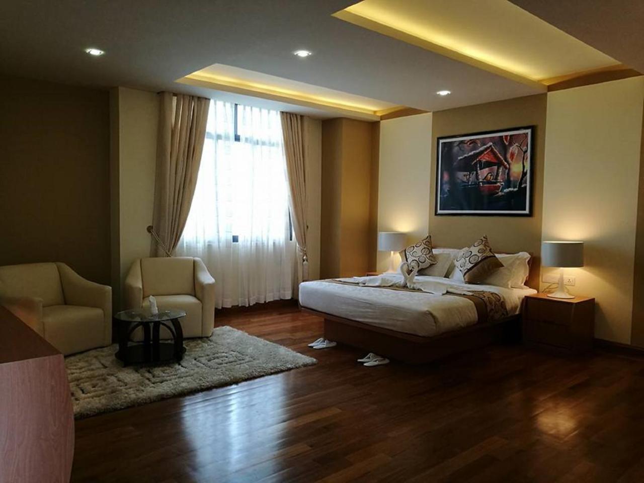 Vegas Hotel - Nay Pyi Taw Naypyidaw Extérieur photo