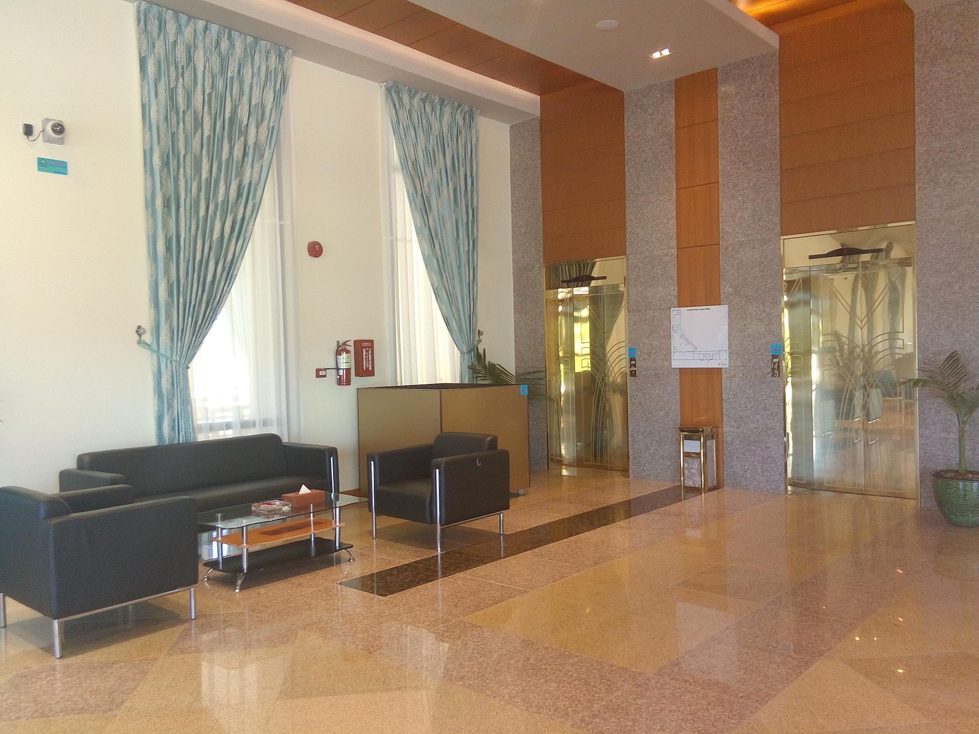 Vegas Hotel - Nay Pyi Taw Naypyidaw Extérieur photo