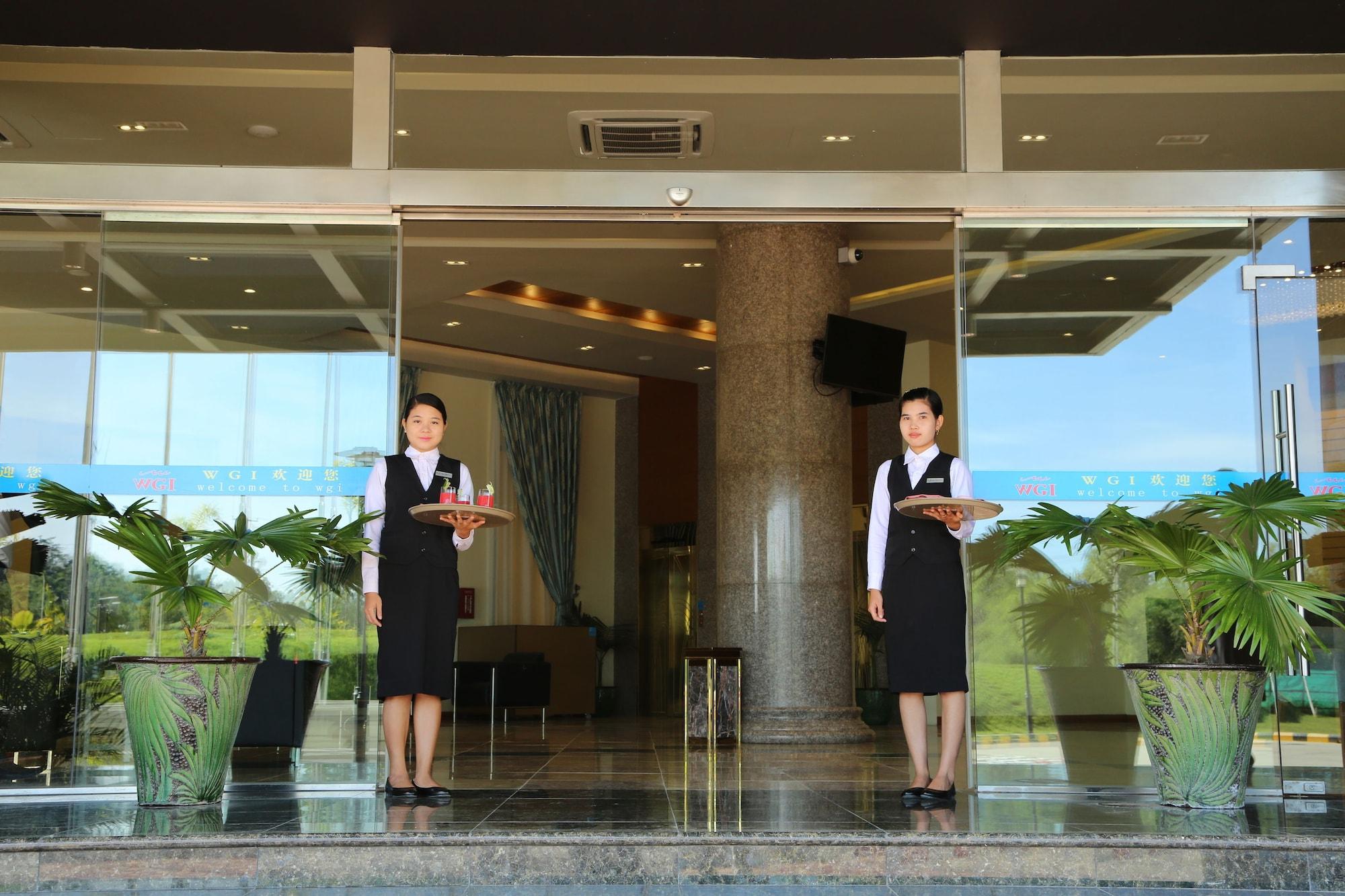 Vegas Hotel - Nay Pyi Taw Naypyidaw Extérieur photo